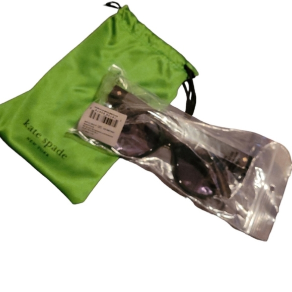 Reserved Kate Spade Samantha Sunglasses - Picture 8 of 11